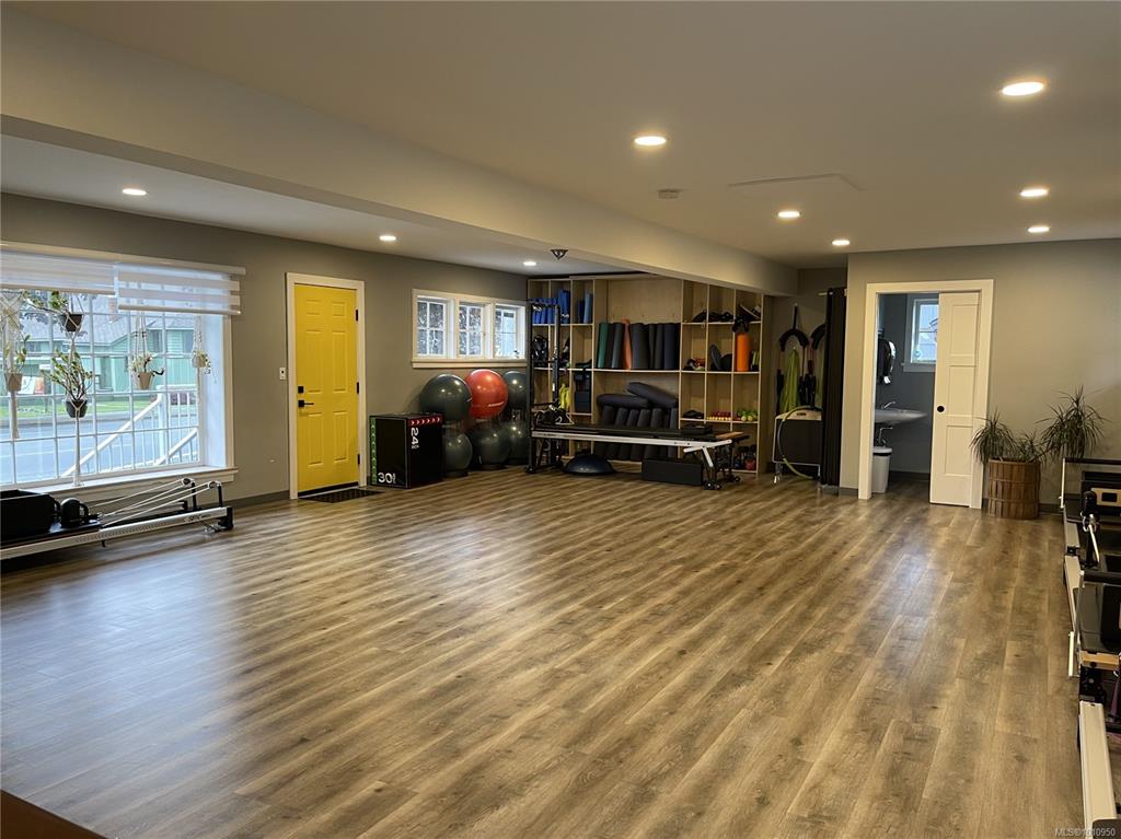 Third View of 4457 Gertrude St, Port Alberni, BC, V9Y 6J7