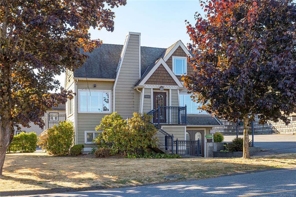 MLS® listing #29690056 for sale located at 640 Esplanade Ave
