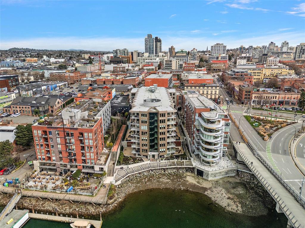1628 Store St, 1011059, BC,