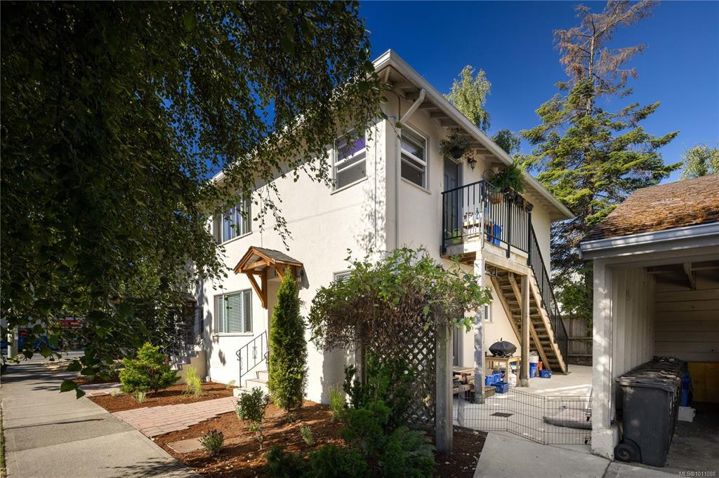 Fifth View of 1502 1508 Davie St, Victoria, BC, V8R 4W3