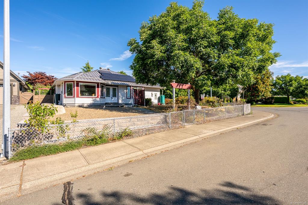 956 Brooks Pl, 1011143, BC,