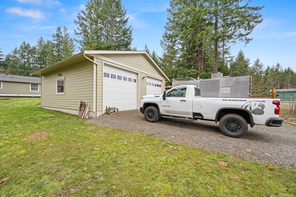 Second View of 1888 Bates Rd, Courtenay, BC, V9J 1X4