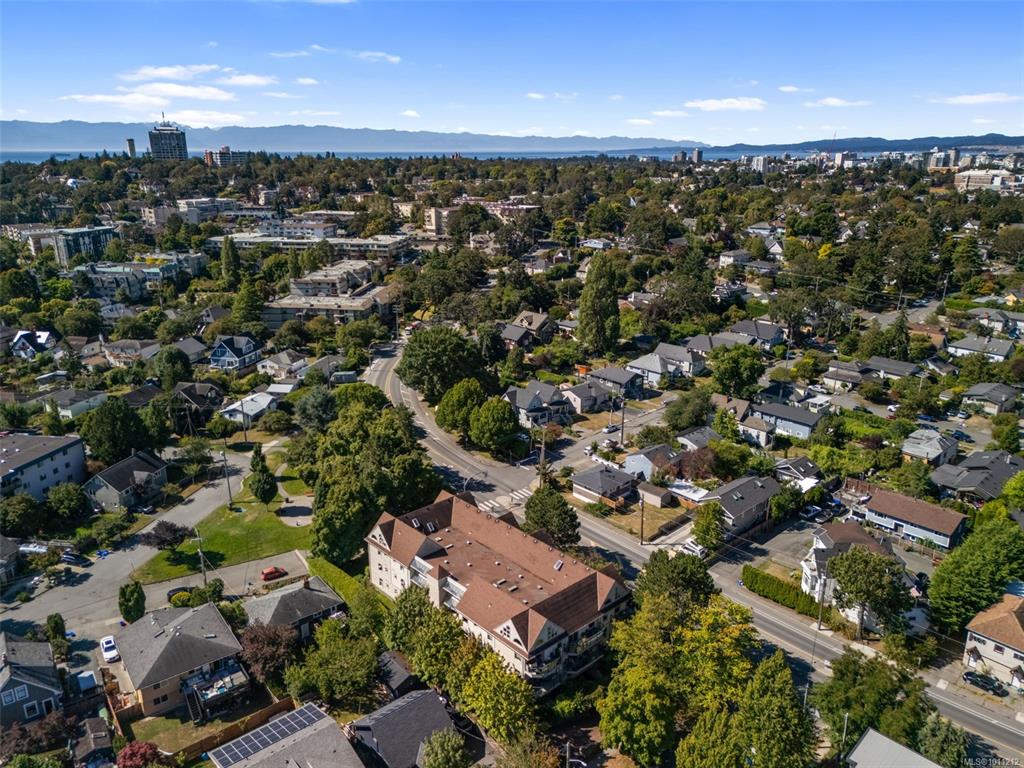 2211 Shelbourne St, 1011212, BC,