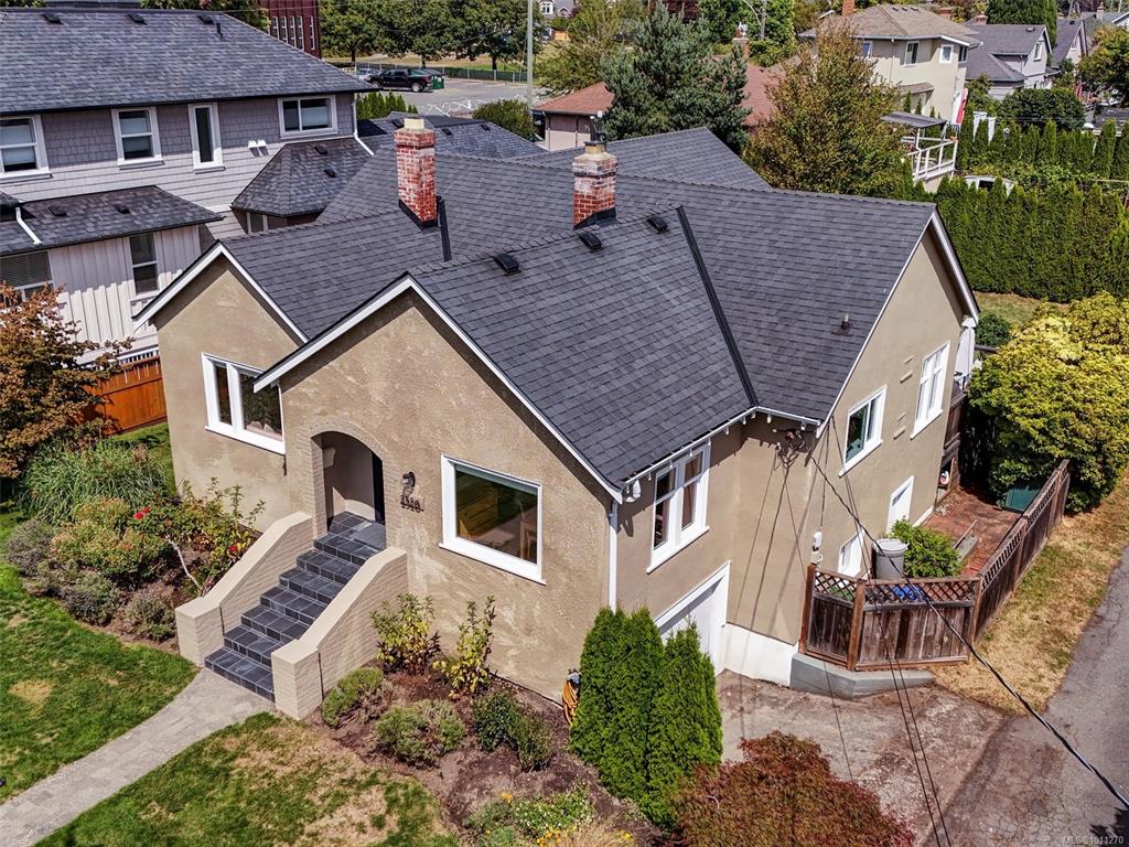Second View of 2526 Dalhousie St, Oak Bay, BC, V8R 2H7