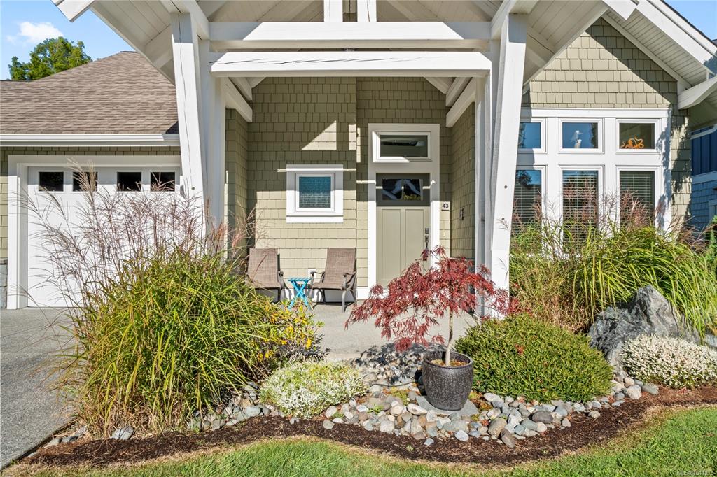 5251 Island Hwy, 1011275, BC,