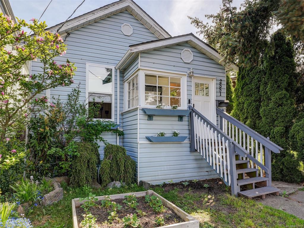 Second View of 2551 Prior St, Victoria, BC, V8T 3X5