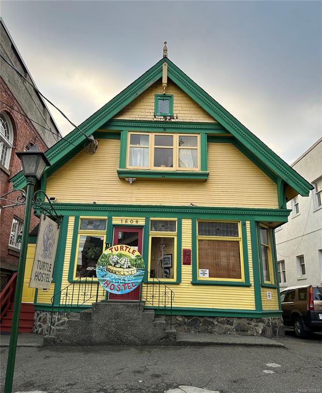 1608 Quadra St, 1011315, BC,