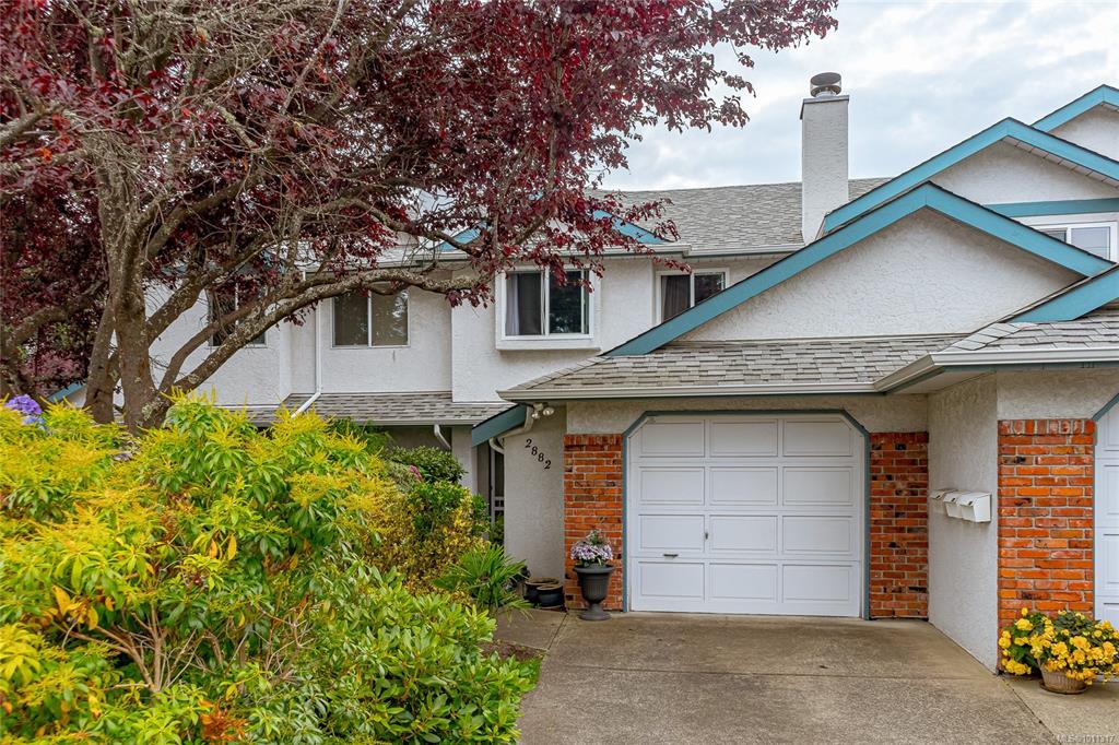 Second View of 2882 Belmont Ave, Victoria, BC, V8R 6T3
