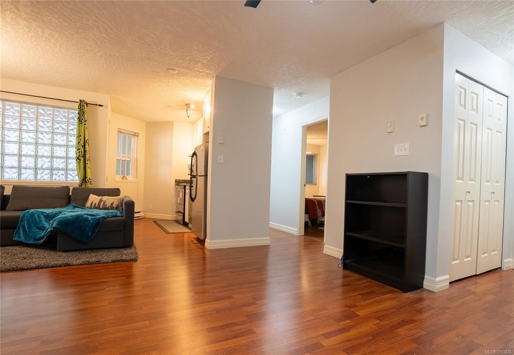 Fourth View of 2710 Grosvenor Rd, Victoria, BC, V8T 3M9