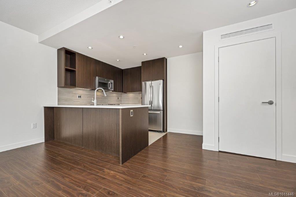 Fifth View of 640 Michigan St, The Duet, Victoria, BC, V8V 1S9