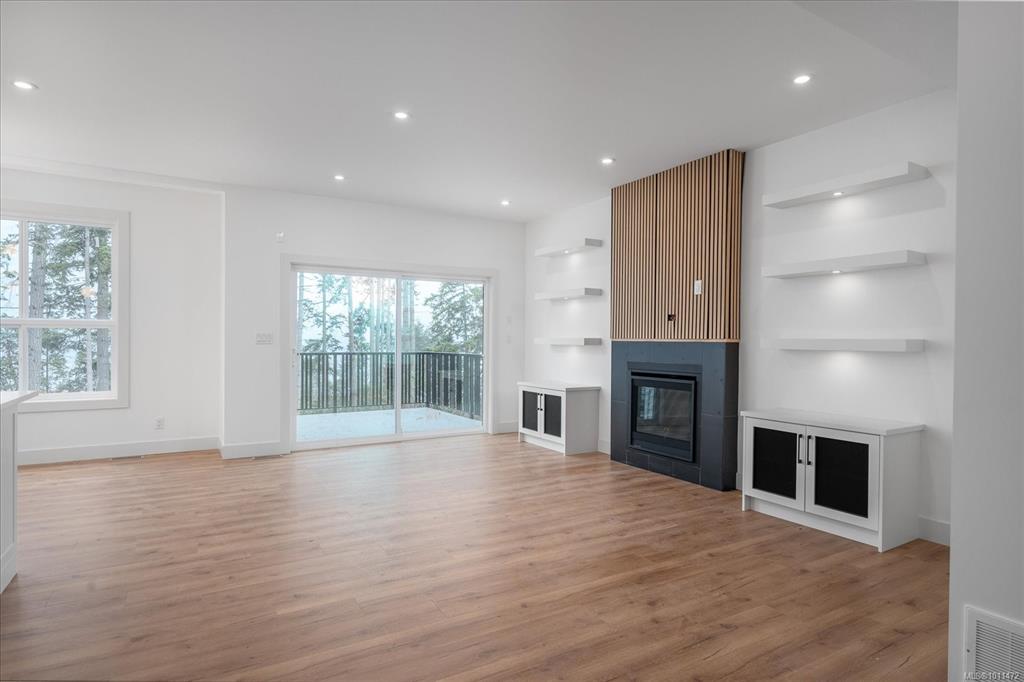 Fifth View of 949 Harbour View St, Nanaimo, BC, V9R 0K5