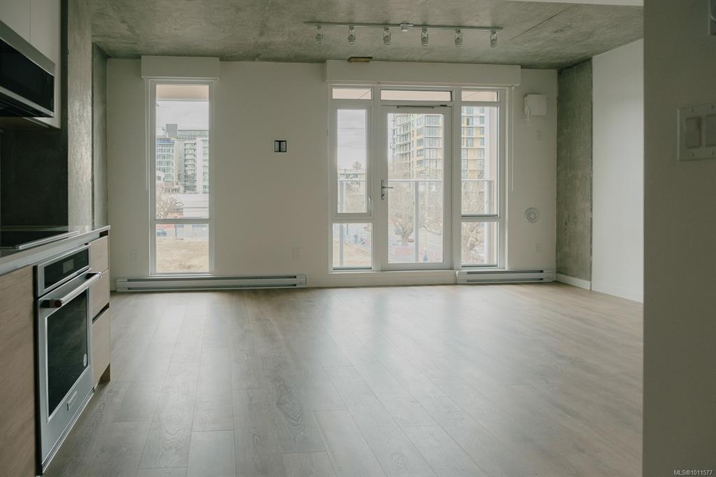 Fourth View of 1097 View St, Victoria, BC, V8V 3Z9