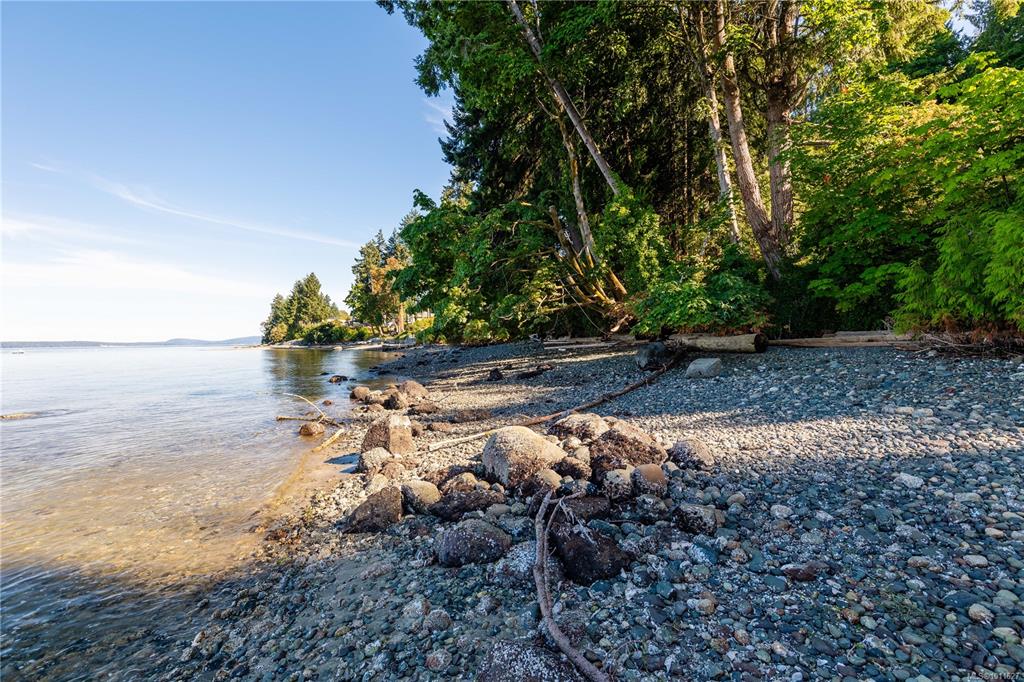 11231 Chemainus Rd, 1011627, BC,