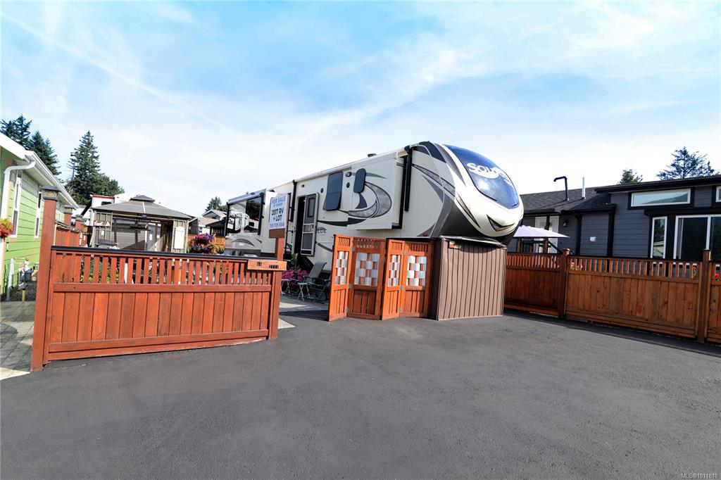 Second View of 2111 Henderson Lake Way, Nanaimo, BC, V9R 6X7