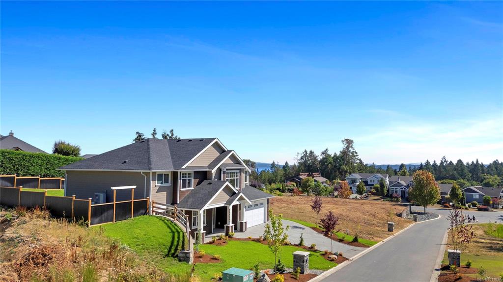 539 Bickford Way, 1011837, BC,