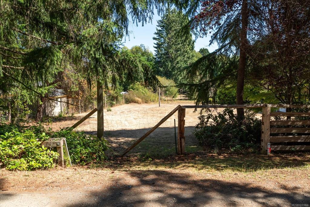 Fourth View of Lot 1 Becque Rd, Qualicum Beach, BC, V9K 2E7