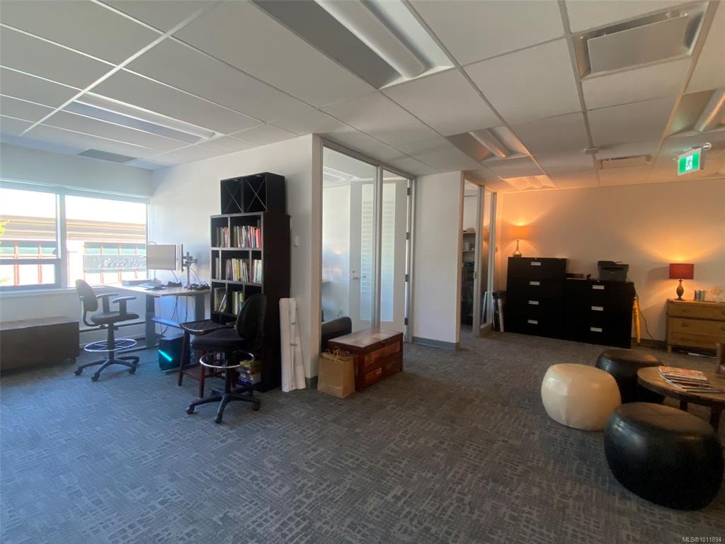 Fifth View of 1070 Douglas St, Victoria, BC, V8W 2C3