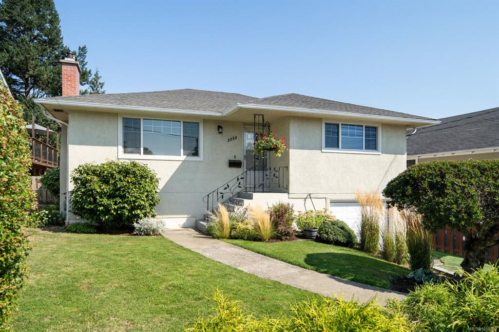 3223 Doncaster Dr, 1011905, BC,