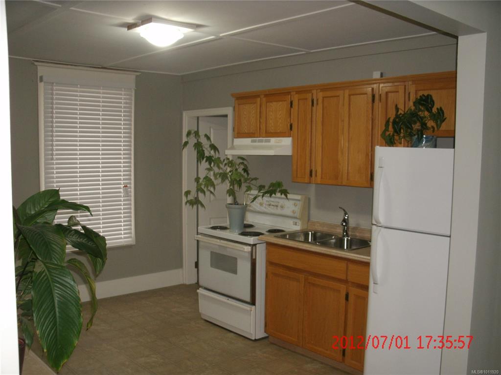 678 Memorial Ave, 1011920, BC,