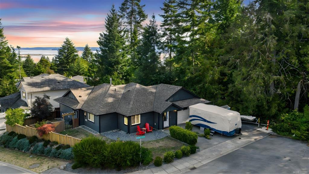 1501 Treetop Close, 1011982, BC,