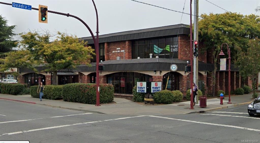 990 Hillside Ave, 1012037, BC,
