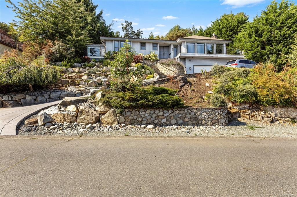 8870 Forest Park Dr, 1012065, BC,