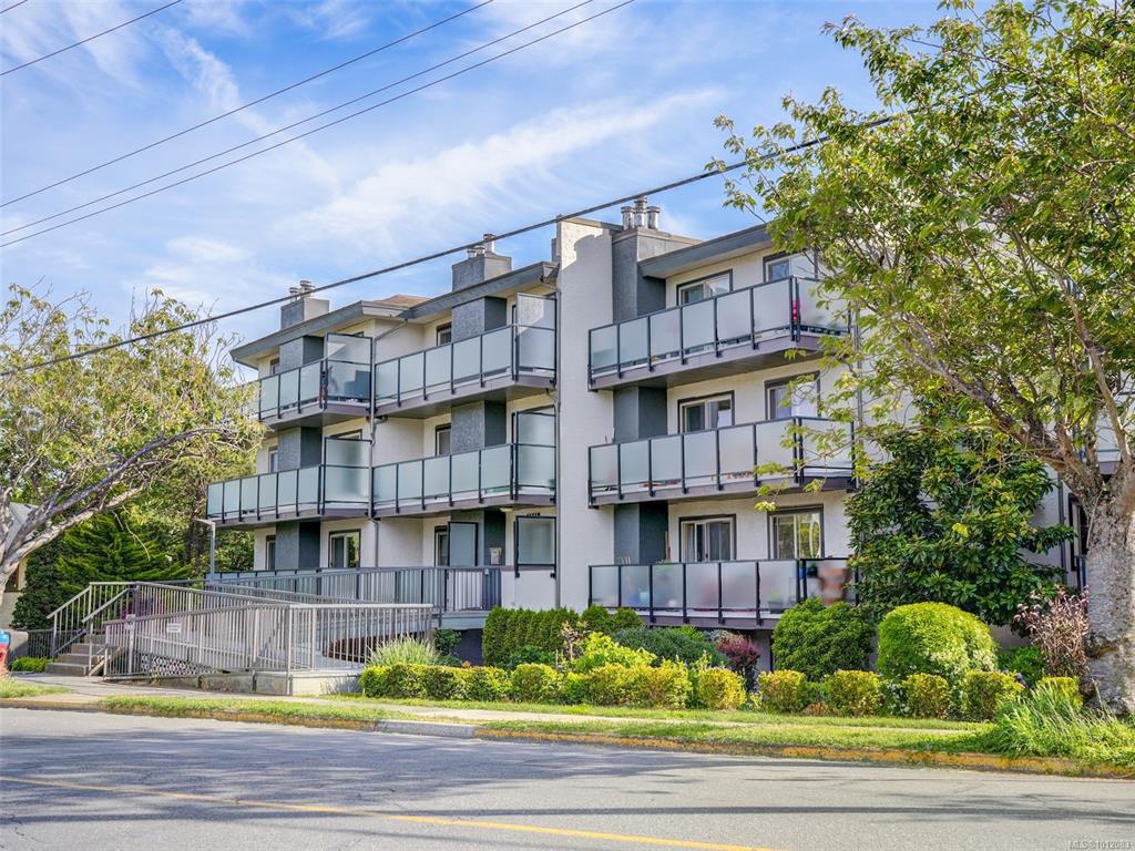 1241 Fairfield Rd, 1012083, BC,