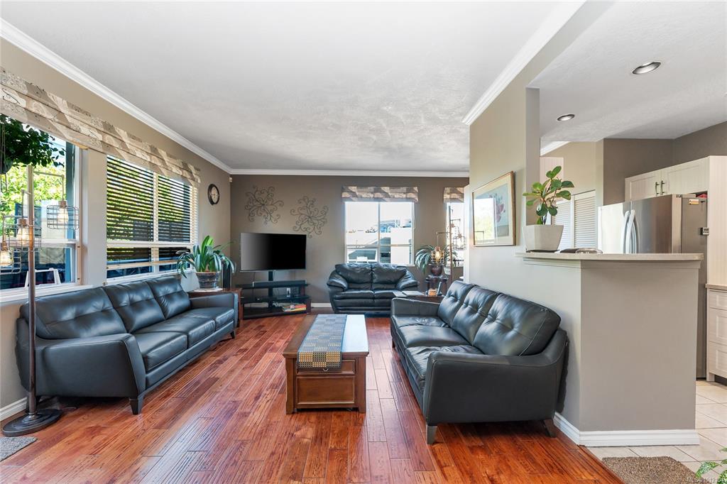 Third View of 380 Waterfront Cres, Selkirk Waterfront, Victoria, BC, V8T 5K3