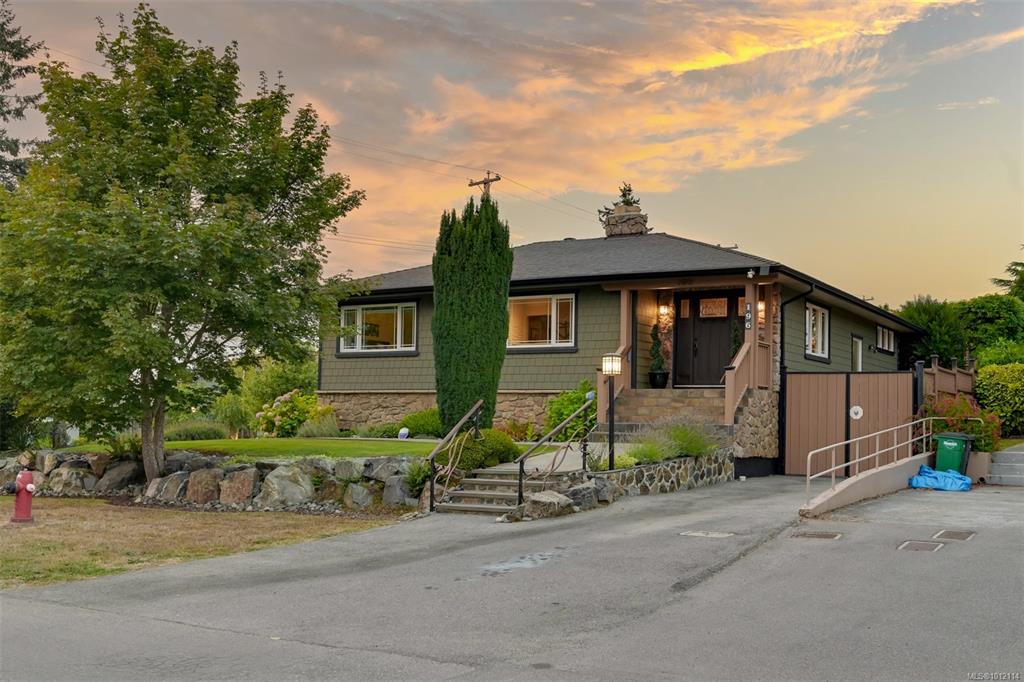 Second View of 196 Homer Rd, Saanich, BC, V8Z 1V6