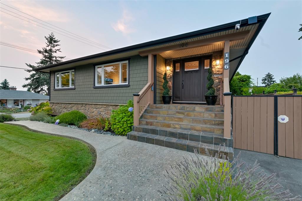 Fourth View of 196 Homer Rd, Saanich, BC, V8Z 1V6