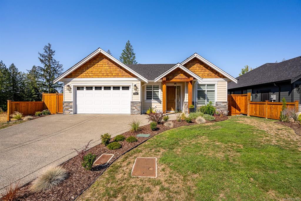 3248 Klanawa Cres, 1012142, BC,