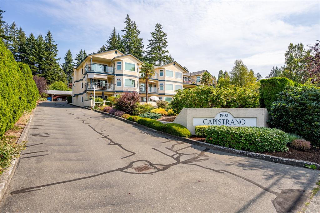 1902 Comox Ave, 1012174, BC,
