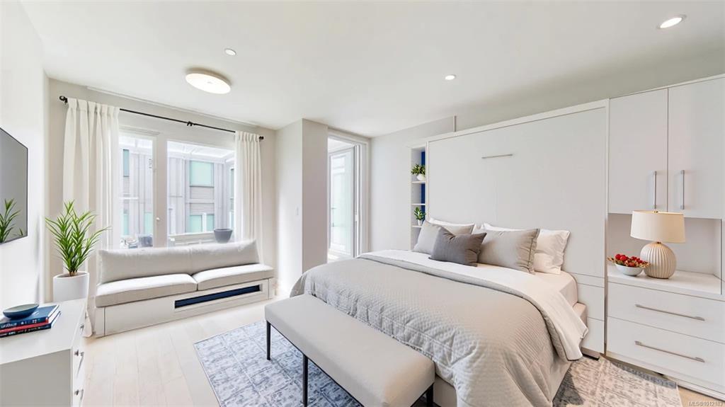 1090 Johnson St, 1012183, BC,