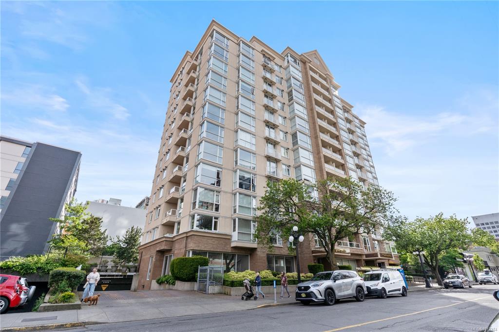 Third View of 835 View St, The Metropolitan, Victoria, BC, V8X 3L6