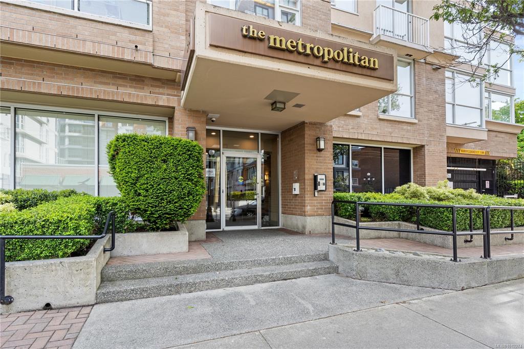 Fifth View of 835 View St, The Metropolitan, Victoria, BC, V8X 3L6