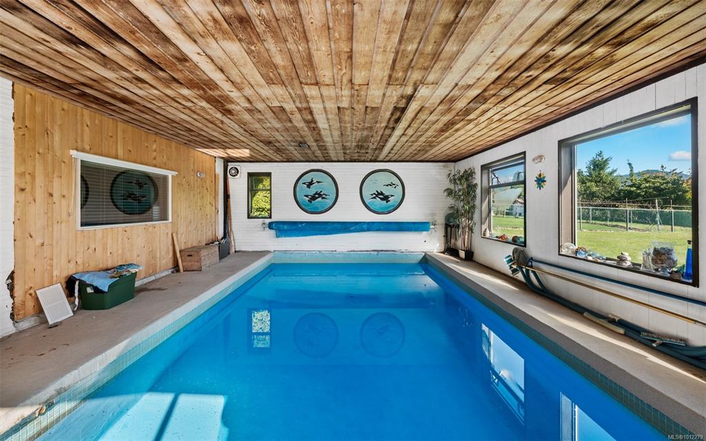 Fifth View of 6621 Lakes Rd, Duncan, BC, V9L 5V9