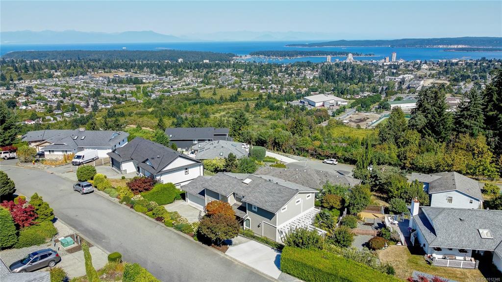 Second View of 206 Concordia Pl, Nanaimo, BC, V9R 6A9