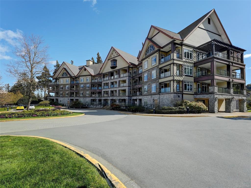 1375 Bear Mountain Pkwy, 1012349, BC,