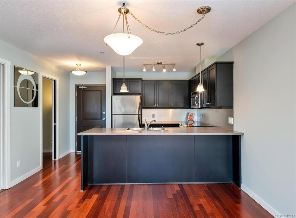 555 Franklyn St, 1012413, BC,