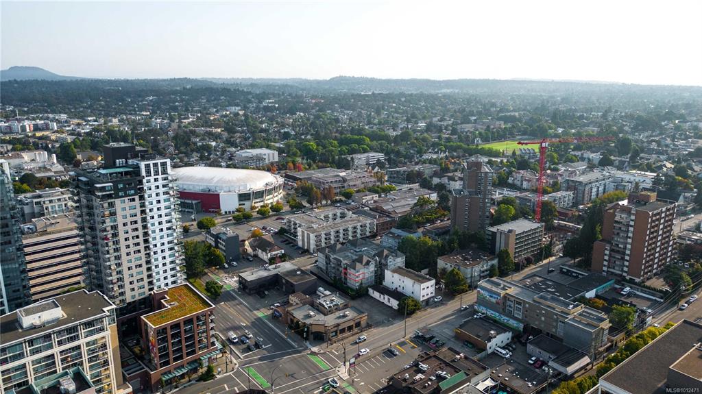 Third View of 827 North Park St, Victoria, BC, V8W 3Y3