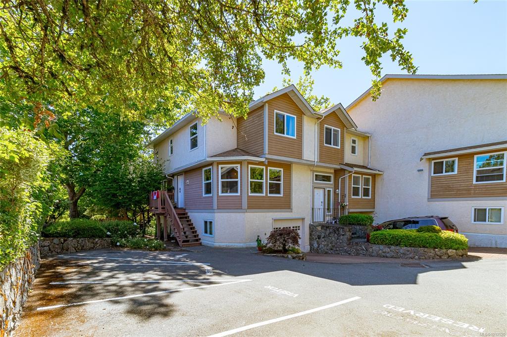 4580 West Saanich Rd, 1012520, BC,