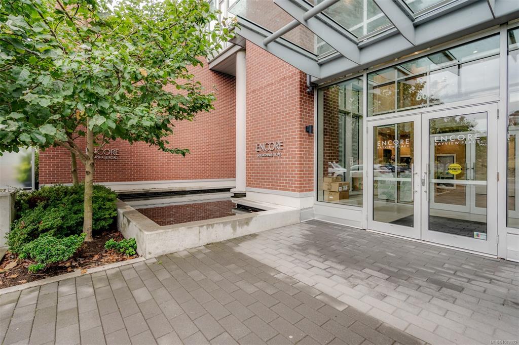 Fifth View of 60 Saghalie Rd, the Encore, Victoria, BC, V9A 0H1