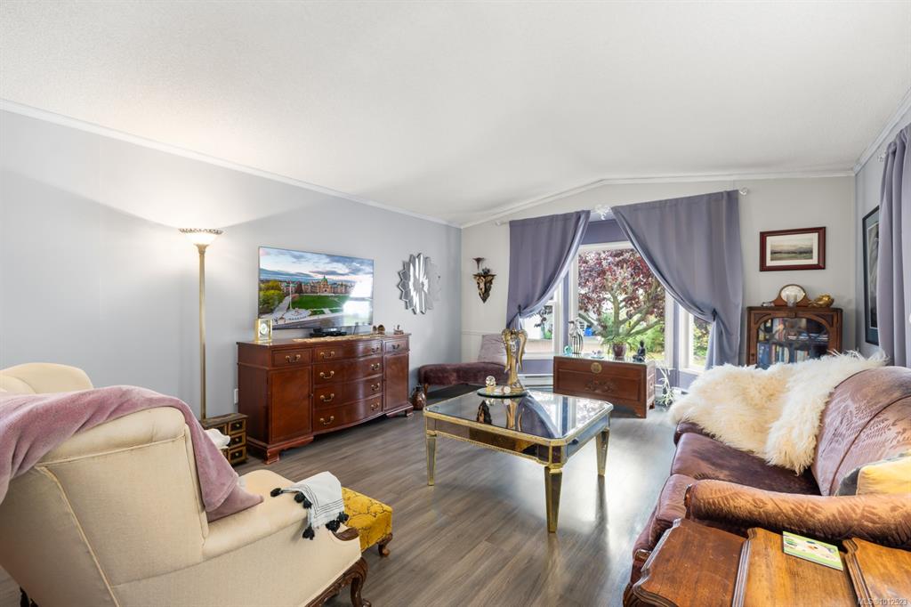 7401 Central Saanich Rd, 1012523, BC,