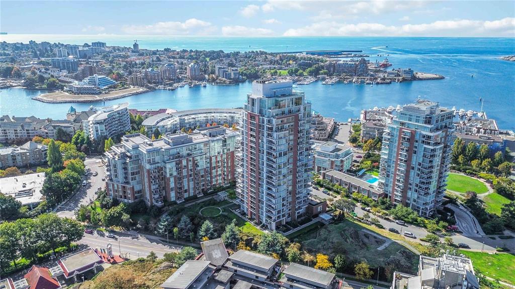 83 Saghalie Rd, 1012534, BC,
