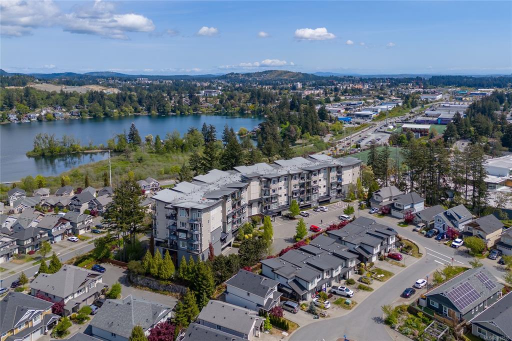1145 Sikorsky Rd, 1012538, BC,