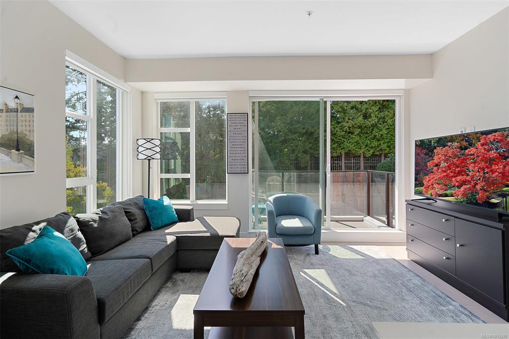 Fifth View of 1450 Glentana Rd, The Glenn, View Royal, BC, V9A 2P8