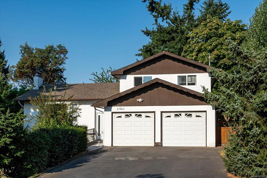 2061 Honeysuckle Terr, 1012541, BC,