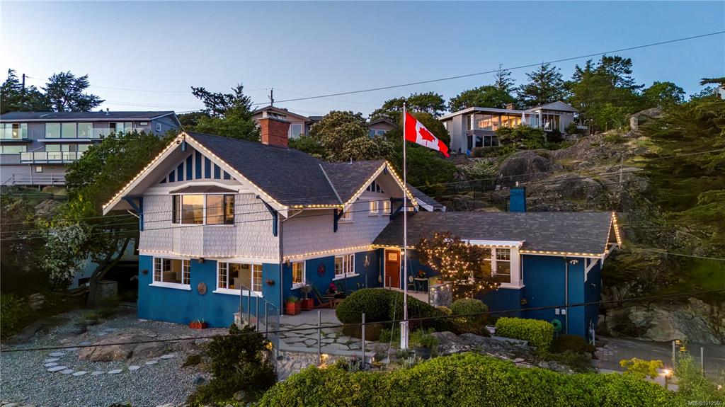 50 King George Terr, 1012566, BC,