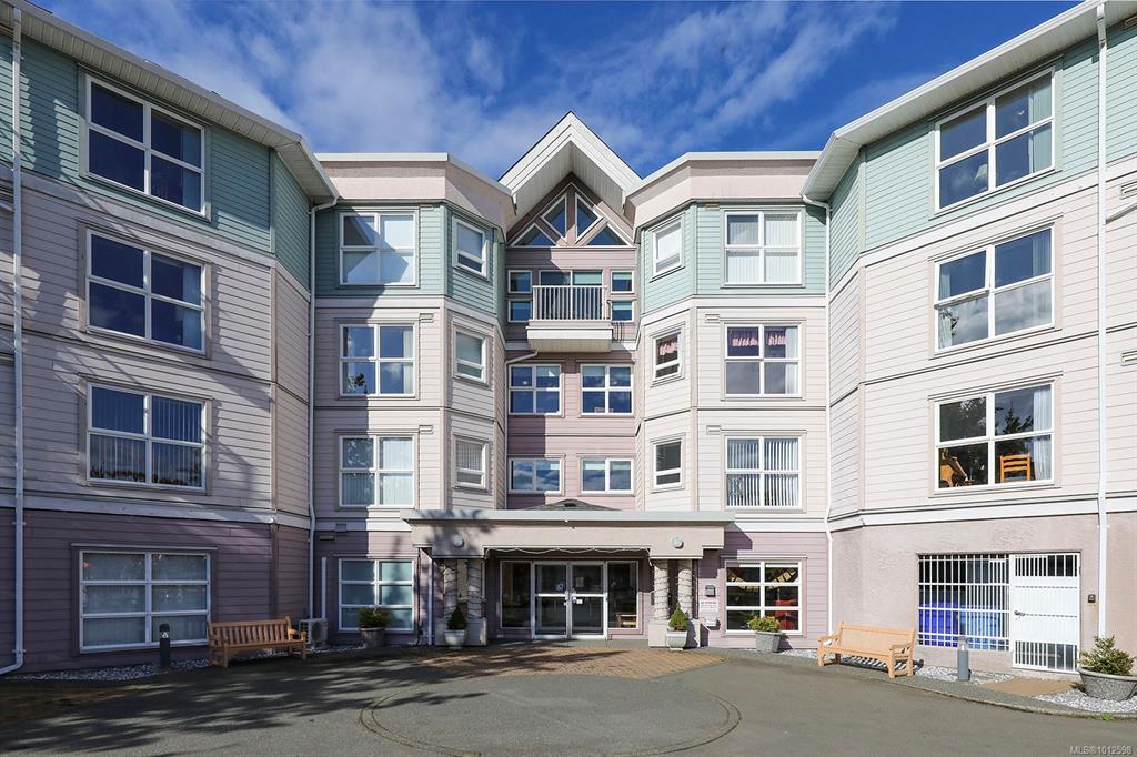 1683 Balmoral Ave, 1012598, BC,