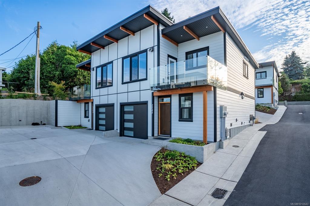 2545 Doctors Rd, 1012643, BC,